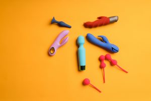 What are the main types of couples’ sex toys? 