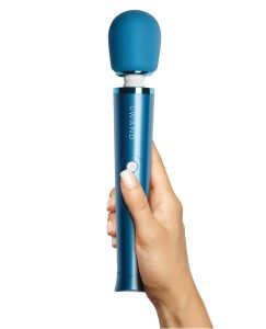 Le Wand Petite Rechargeable Massager – Blue